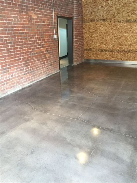 After a few minutes the concrete will begin to have a slight luster. Polished Concrete - Design Options — Polished Concrete ...