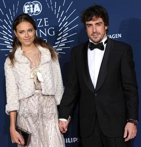Fernando Alonso Y Dasha Kapustina En Los Premios Fia