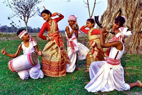 Bihu Folk Dance History Style Origin Costume Festival