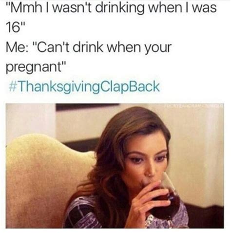 The Most Savage Thanksgiving Clapback Memes Stupid Funny Memes Funny Tweets Funny Facts