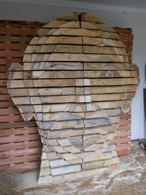 Pallet Head Sculpture Art Piece A Very Original Realisation Done With