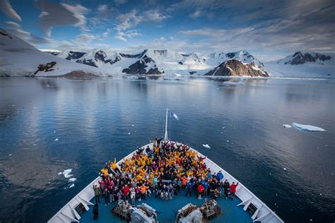 The Explorers Guide To Antarctica The Explorers Passage