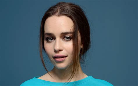3840x2400 Emilia Clarke 4k New 4k Hd 4k Wallpapers Images Backgrounds Photos And Pictures