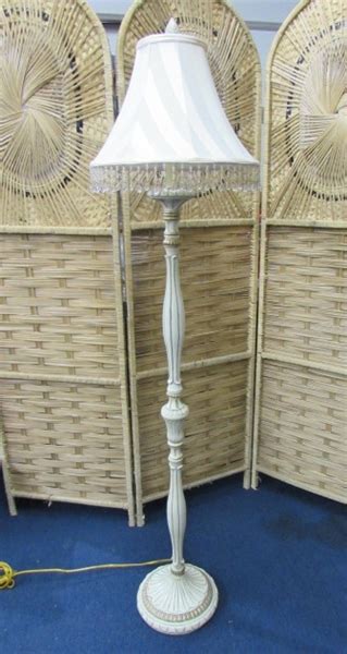 Maybe you would like to learn more about one of these? Lot Detail - VICTORIAN/SHABBY CHIC STYLE FLOOR LAMP WITH ...