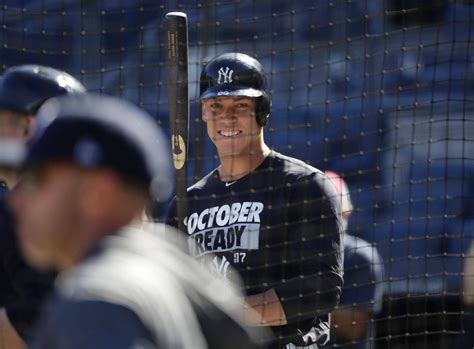 Aaron Judge Takes Swing At Mvp And Rookie Of The Year Awards The Globe And Mail