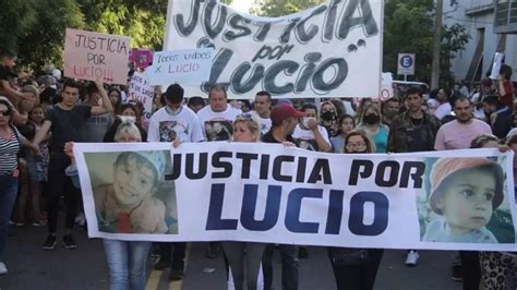 Crimen De Lucio Dupuy Convocaron A Una Marcha Frente A La Cárcel Donde