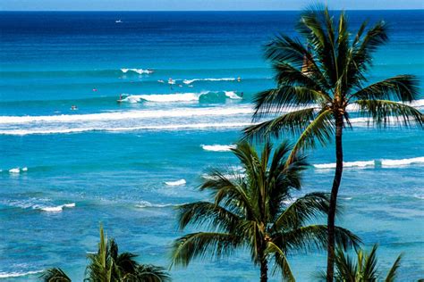 The 5 Best Surfing Spots On Oʻahu In 2021 Hawaii Magazine