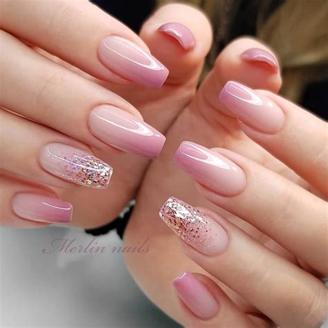 Simple Fresh Wedding Nails Bridal Pastell Pink Ombre Glitter Blush