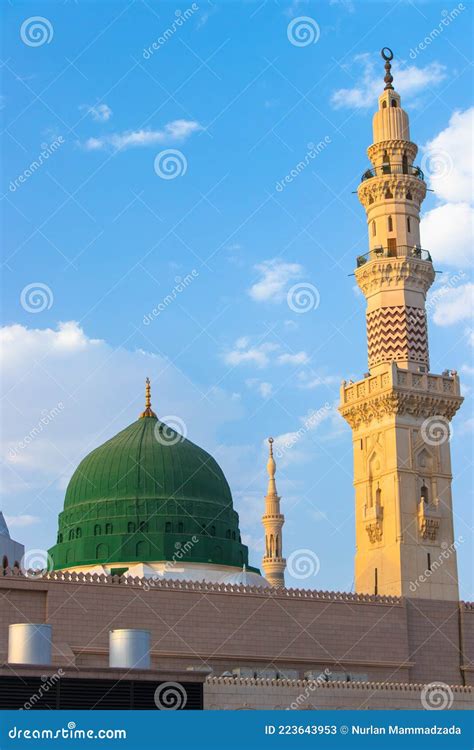 Medina Masjid Nabawi Or Prophet Mosque The Famous Green Dome Madinah