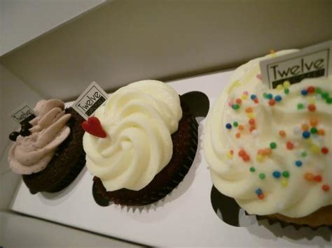 Here you can explore hq twelve cupcakes transparent illustrations, icons and clipart with filter setting like size, type, color etc. The Twelve Cupcakes, Singapore - Restaurant Reviews, Phone ...