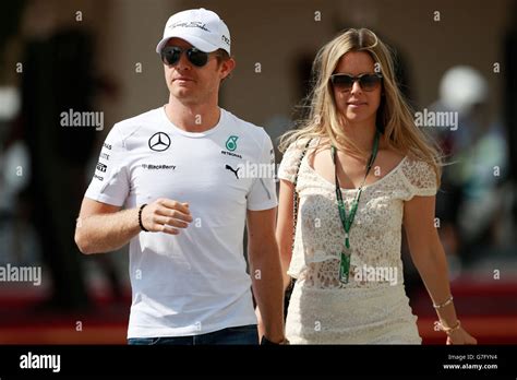 Mercedes Nico Rosberg With His Wife Vivian During First Practice Of The Abu Dhabi Grand Prix At
