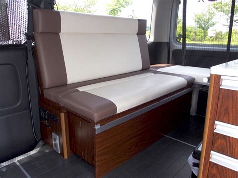 自作ソファベッドの詳細と変形モード | トヨタ ハイエースバン ...