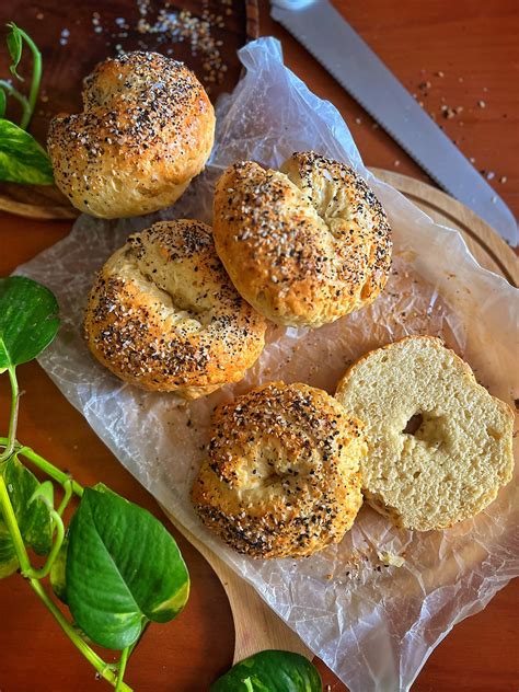 Insanely Easy 2 Ingredient Bagels