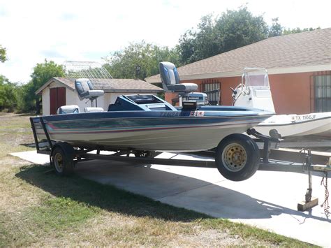 This boat is located in guntersville, alabama. Cobra Bass Boat 1989 for sale for $1,750 - Boats-from-USA.com