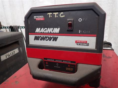 Used Lincoln Electric Lincoln Electric Square Wave Tig Tig Welder