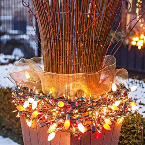 Trendy And Beautiful DIY Christmas Lights Decoration Ideas In