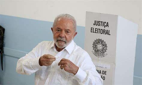 Correção do Imposto de Renda vira impasse entre Lula e Centrão