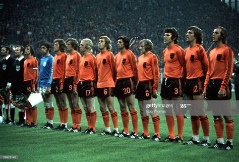 Football 1974 World Cup Finals Holland Team Group L R Cruyff