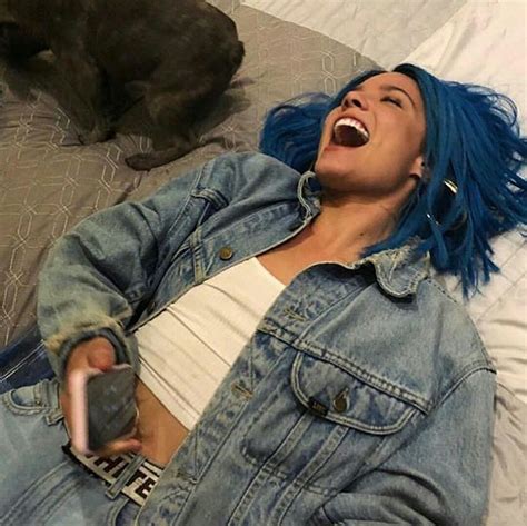 Halsey Came Back White Blue L Love Your Blue Hair In 2020 Halsey Hair