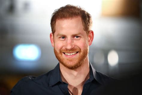 As the younger son of charles, prince of wales and diana. Prince Harry Drops HRH and Royal Surnames From Travel ...