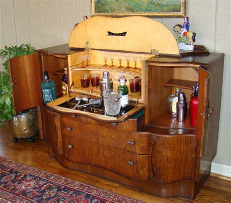 18 Diy Home Bars And Bar Cart Designs Perfect For The Home Or Patio