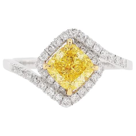 16 30 Fancy Intense Yellow Diamond Ring For Sale At 1stDibs