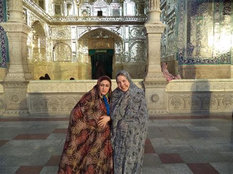 Chador Girls Our Persian Wedding And Travels Around Iran