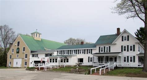 Merrill Farm Inn North Conway Nestled In The Heart Of New Hampshires