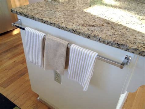 17 Examples Of Towel Holder Make The Most Of Your Kitchen