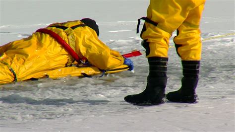 Firefighters Practice Rescues On Ice Wkrc