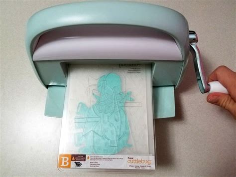 What Can You Do With The Cricut Cuttlebug Mommy Bunch