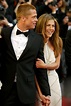 El vestido de novia que Jennifer Aniston llevó a su boda con Brad Pitt ...