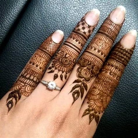 29 Henna Mehndi Designs Fingers