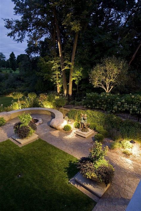 30 Ways To Illuminate Your Yard With Landscape Lighting Outdoor