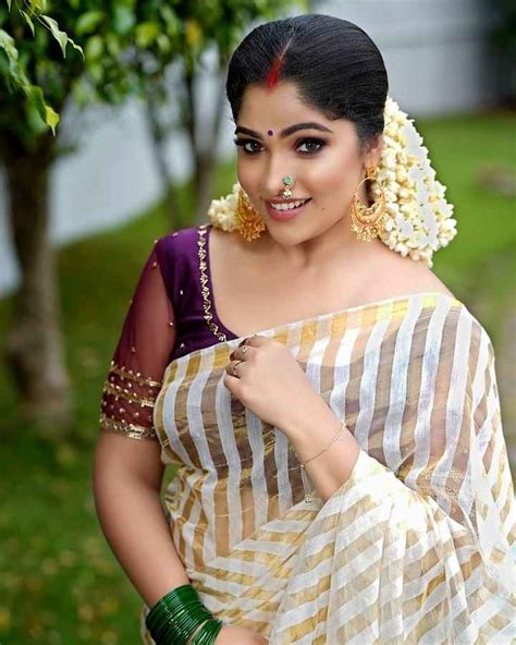100 Best Images Videos 2022 Malayalam Actresses Saree Navels