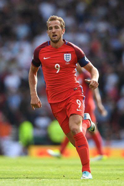 Harry kane is captain of england, he scores a lot of goals and he is about to star in his very own transfer saga. Harry Kane | England football team, England players, Harry ...