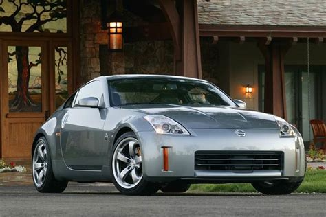 Buying A Used Nissan 350z Everything You Need To Know Autotrader