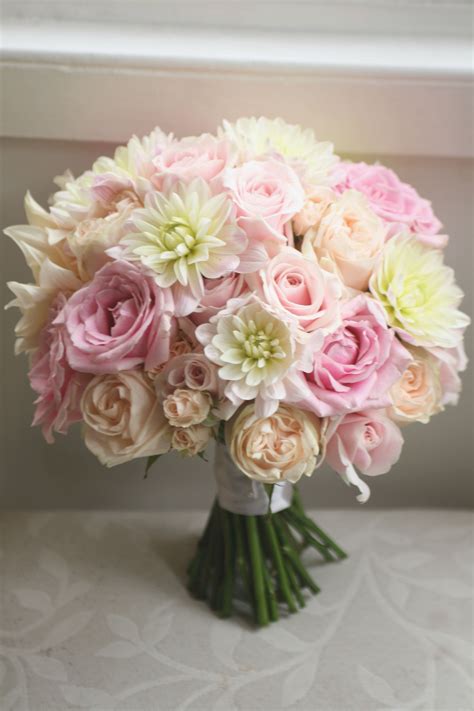 Wedding Bouquet In Pastel Shades With Wedding Roses Sweet Avalanche