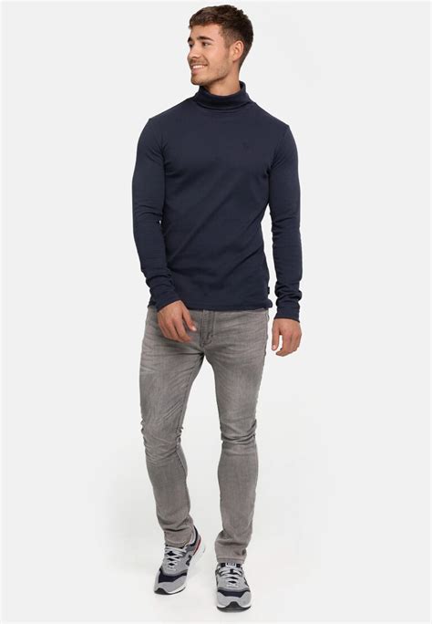 18 Turtleneck Outfits For Men Classic And Stylish Outfit Spotter