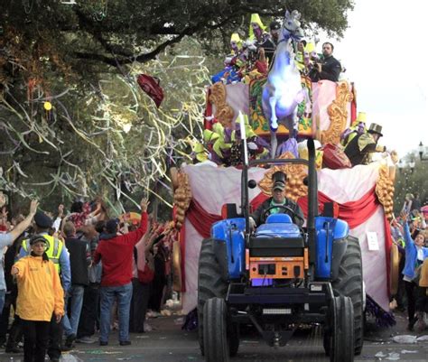 New Orleans Throws A Huge Party For Mardi Gras Slideshow