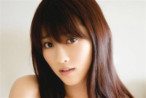 revelan nuevas fotos de la sexy actriz japonesa mikie hara cn 中国最权威的西班牙语新闻网站