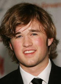Age 32) is an american actor. Haley Joel Osment | Biography, Movie Highlights and Photos ...