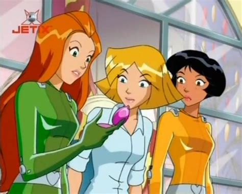 Pin By Kurumi On Totally Spies Screenshots Autorskie Totally Spies Cartoon Wallpaper Cartoon