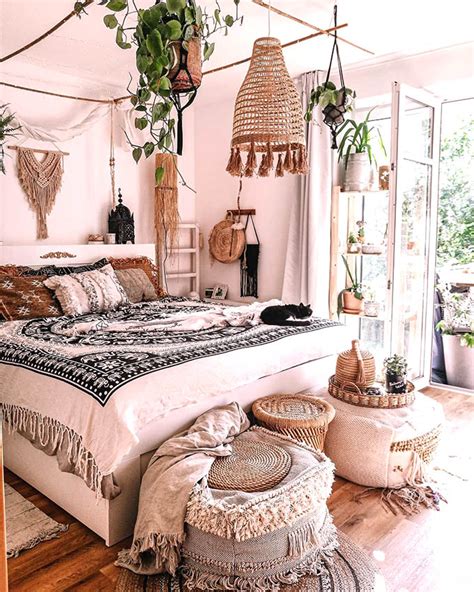 10 Bí Quyết Boho Chic Decor Bedroom Cho Phòng Ngủ Phong Cách Boho Chic