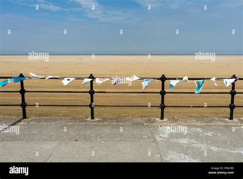 Bunting Seaside Uk Hi Res Stock Photography And Images Alamy