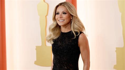 Kelly Ripa Talks Bluntly About Sexism During Her Live Career