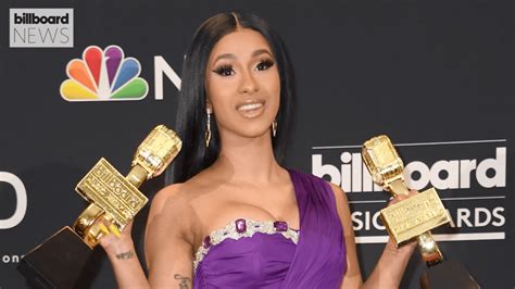 Cardi Bs Bodak Yellow Hits 1 Billion Youtube Views Billboard