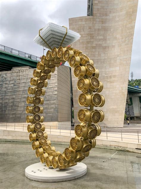 Joana Vasconcelos Un Verano En Guggenheim Bilbaoloffit