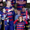 Andrés Iniesta con sus hijos Valeria y Paolo Andrea en la celebración ...
