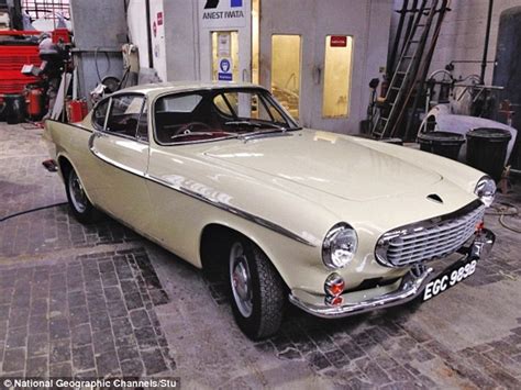 The car sos guys reveal the biggest mistake amateur mechanics make. Sir Roger Moore is Car SOS special guest to restore classic cars like The Saint's Volvo | Daily ...
